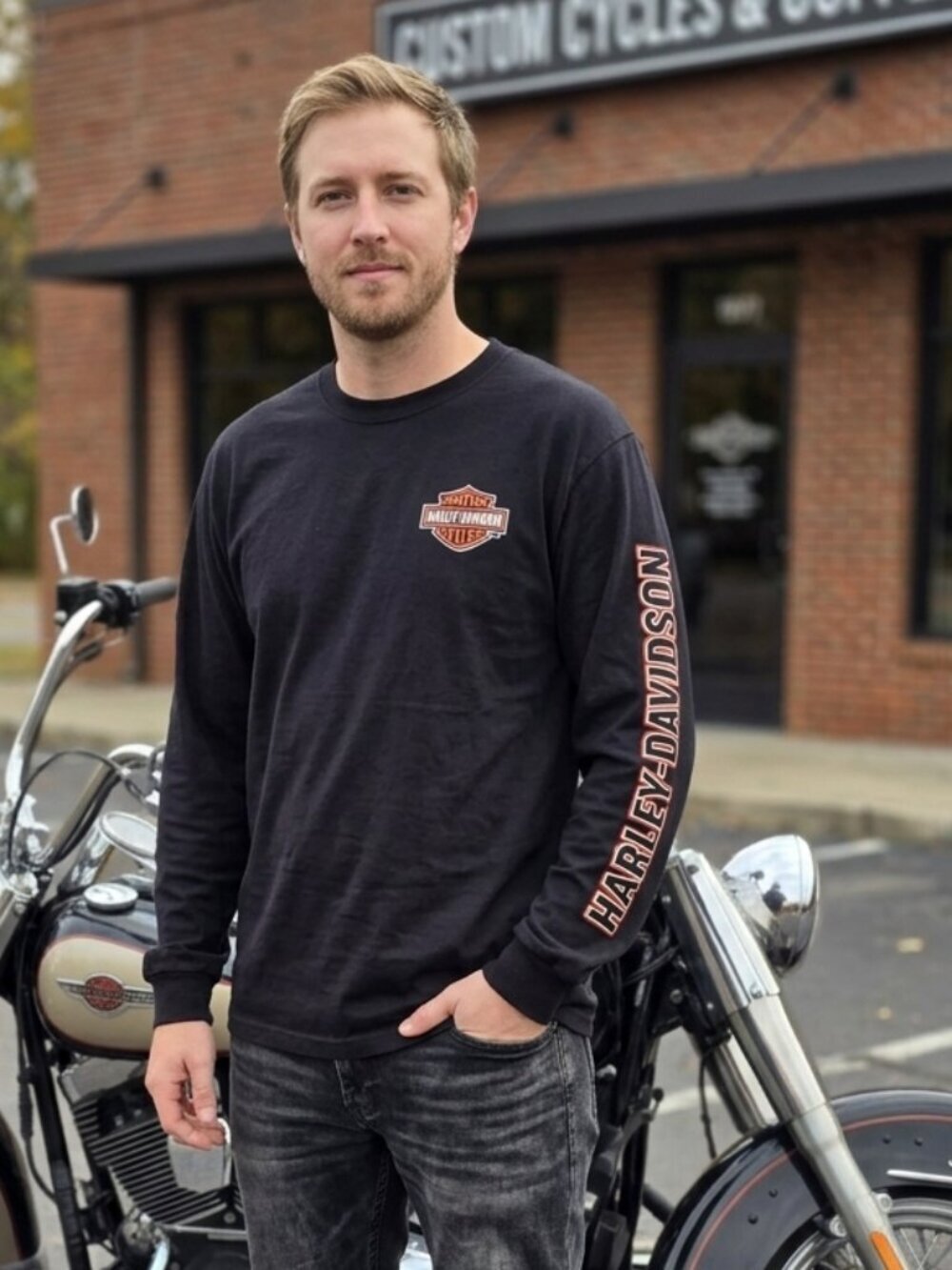 Harley-Davidson Long Sleeve Black Graphic Tee Crewneck Size XL